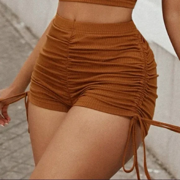 Brown Ridged Shorts - Picture 1 of 4
